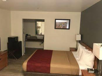 Econo Lodge University Arena Charlottesville Ngoại thất bức ảnh