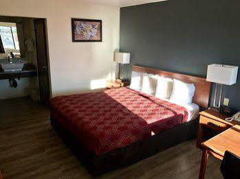 Econo Lodge University Arena Charlottesville Ngoại thất bức ảnh